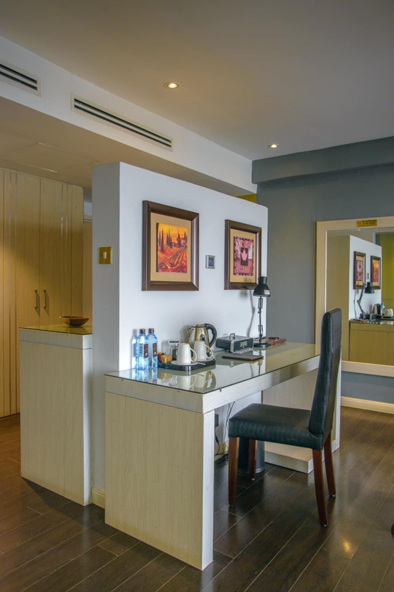Cloud Hotel & Suites Nairobi Bagian luar foto